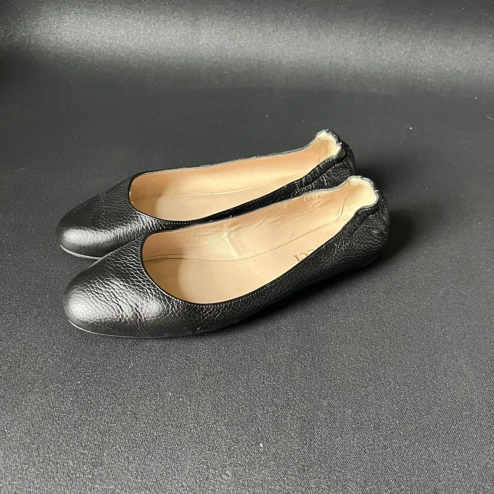 Sesto Meucci Black Pebbled Leather Ballet Flats 8.5 Minimalist Capsule Office